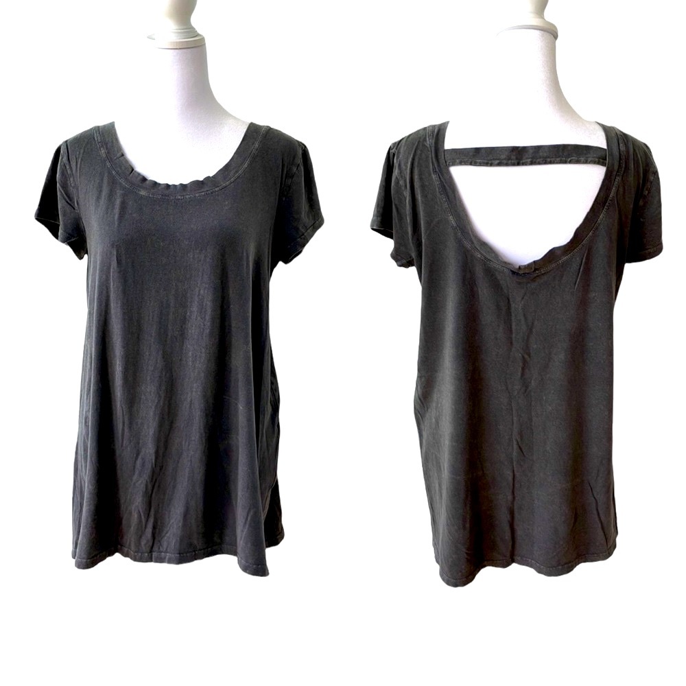 Cable & Gauge Distressed Black Open Back Loose Fit Tee Size Medium